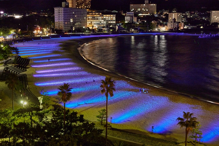 SHIRARAHAMA Light Parade by FeStA LuCe